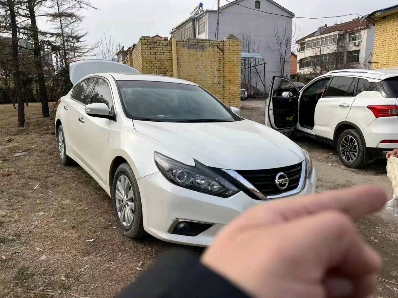 煙臺18年日產天籟3