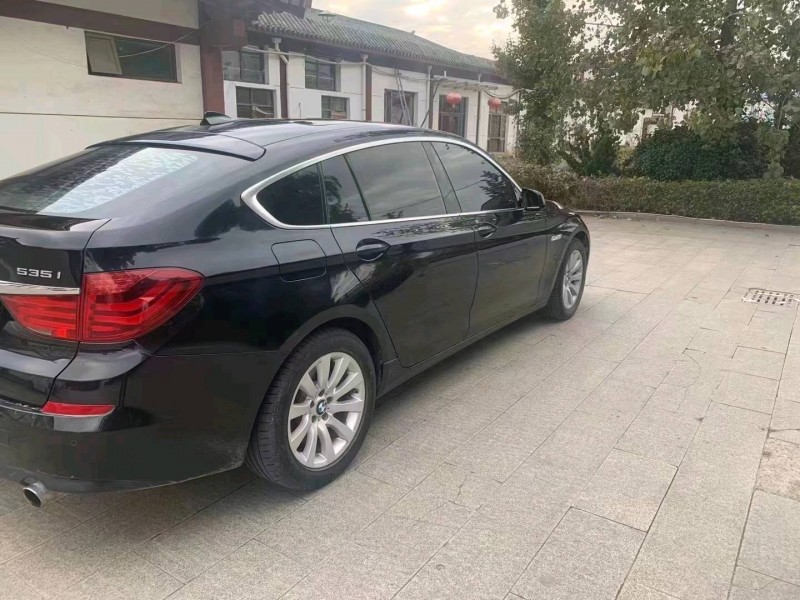 煙臺13年寶馬5系GT8