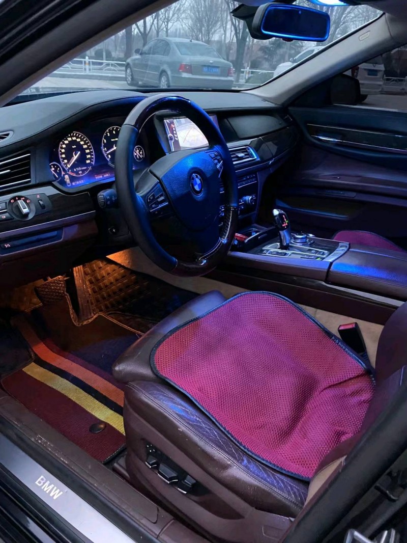 北京13年宝马7系4