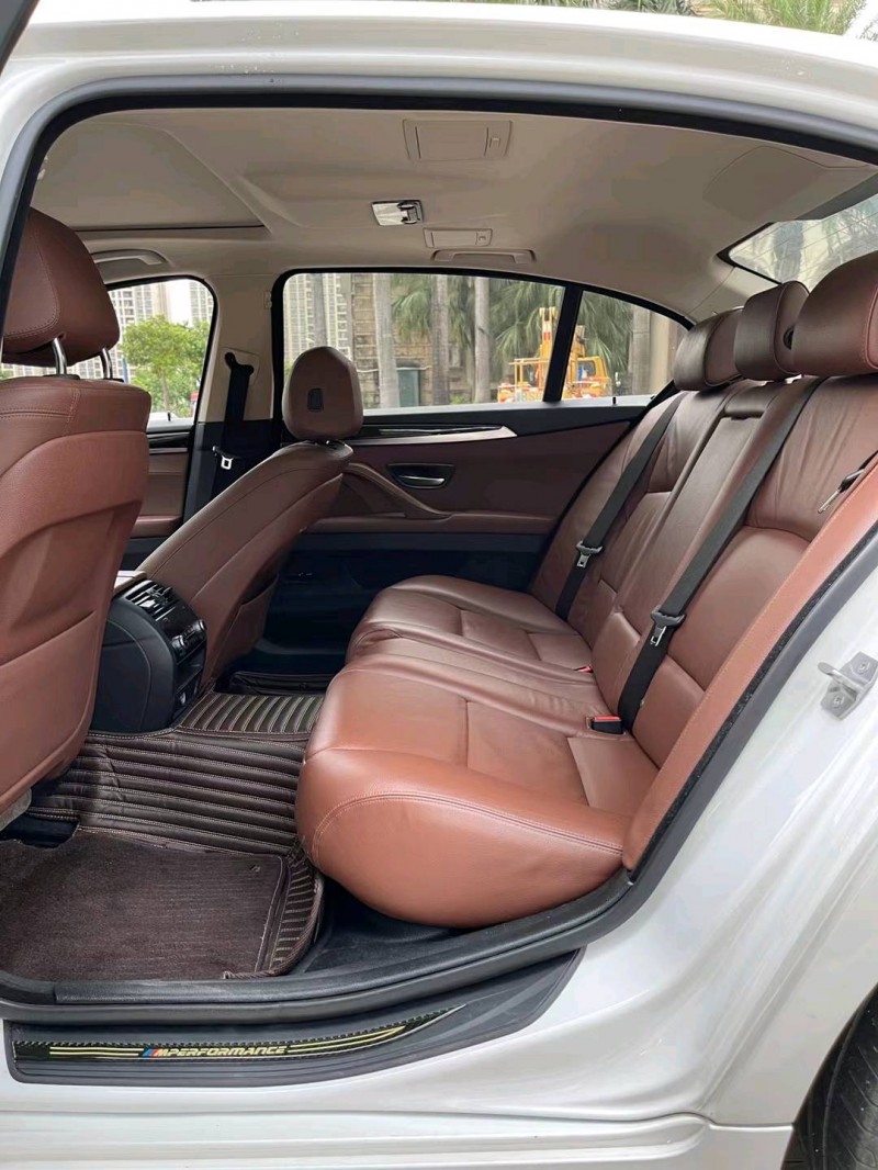 珠海15年宝马5系4