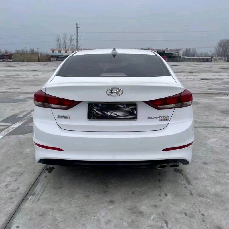 北京18年现代领动2