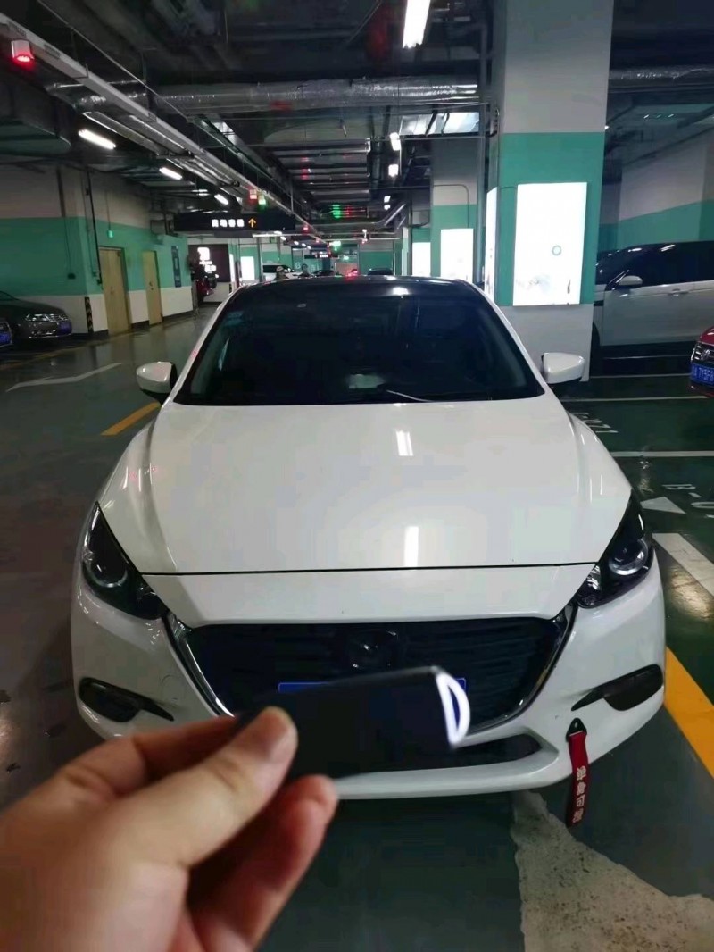 連云港18年馬自達昂克賽拉1