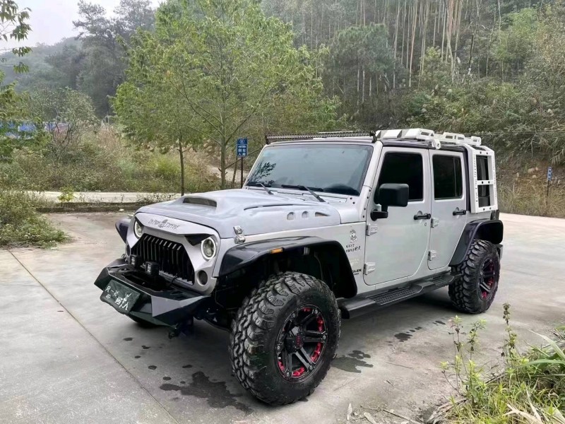 欽州11年Jeep牧馬人2