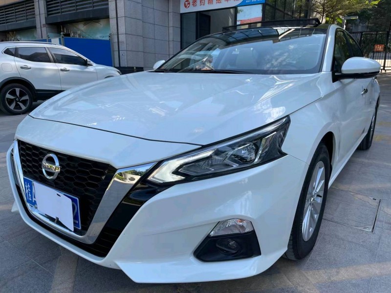 中山20年日產天籟3