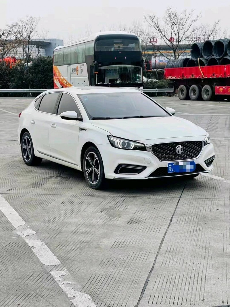 連云港18年名爵62