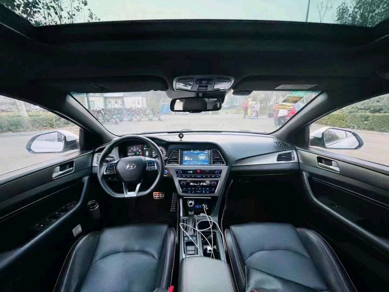 北京15年现代索纳塔九6