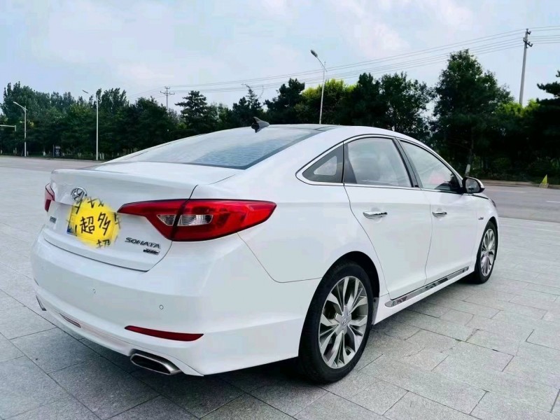 北京15年现代索纳塔九7