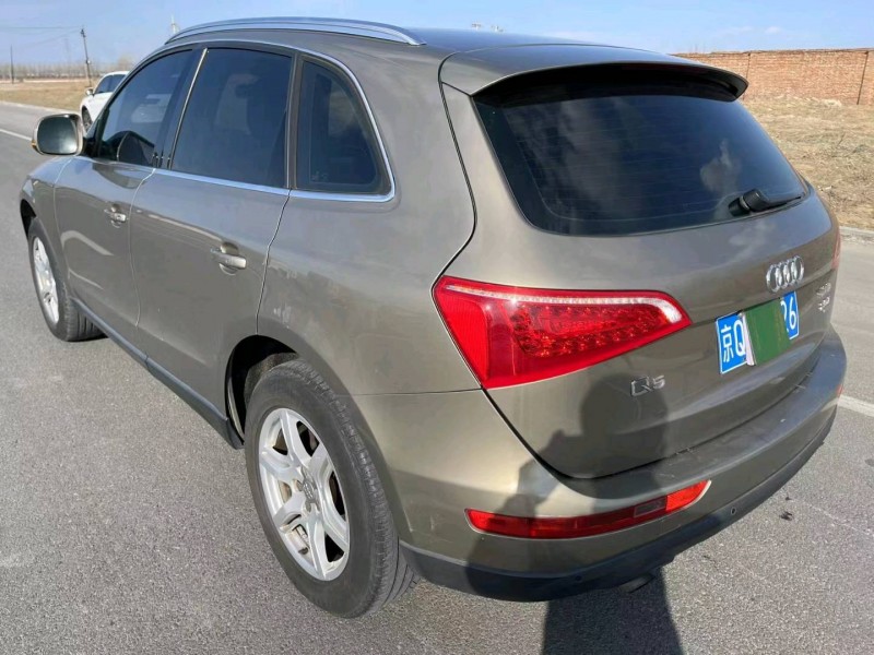 廊坊12年奧迪Q54