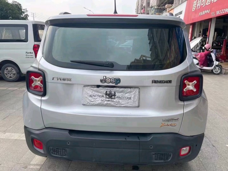 萍鄉17年Jeep自由俠7