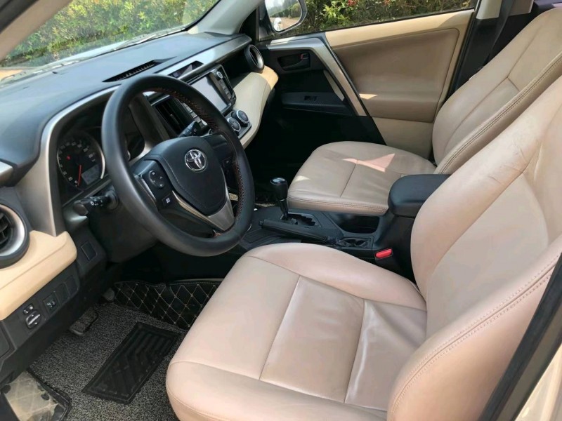 固原14年豐田RAV4榮放3