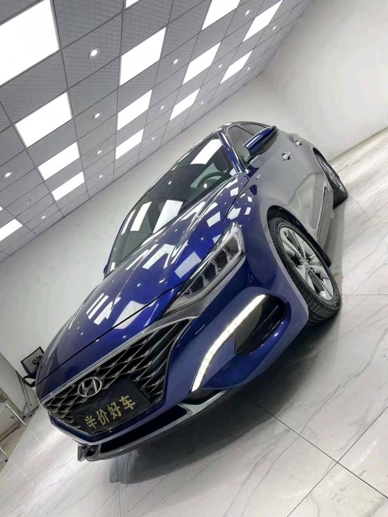 成都20年現代菲斯塔2