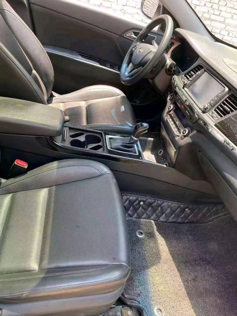 北京17年现代名图8