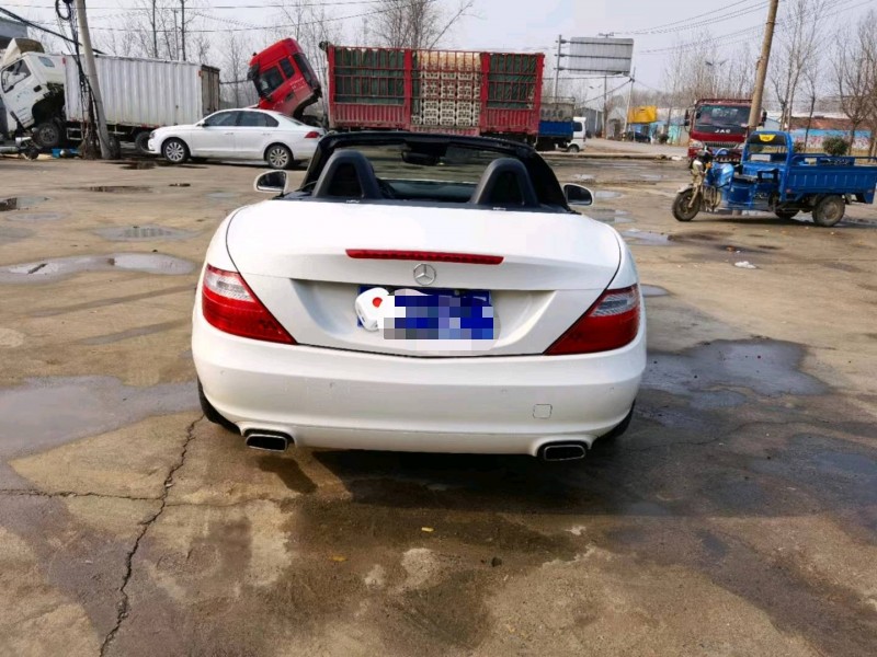 徐州13年奔驰SLK9