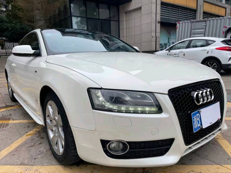 中山11年奧迪A54