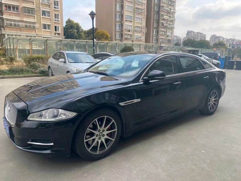 南京11年捷豹XJ2