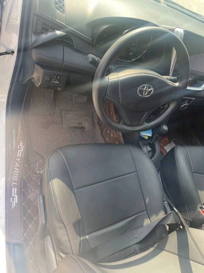 新鄉18年豐田YARiS L 致炫5