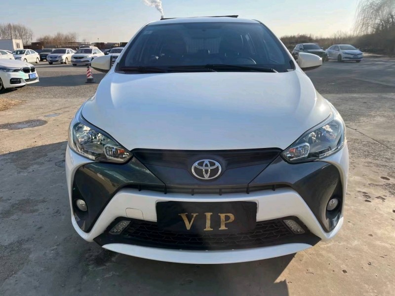 沈陽16年豐田YARiS L 致炫1
