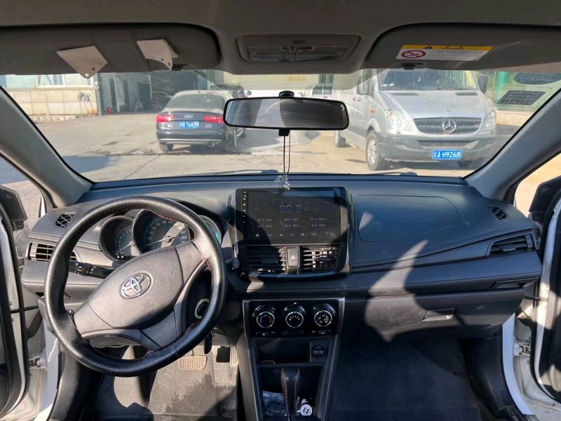 沈陽16年豐田YARiS L 致炫4