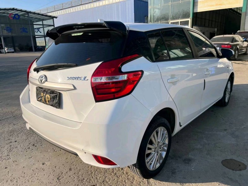 沈陽16年豐田YARiS L 致炫8