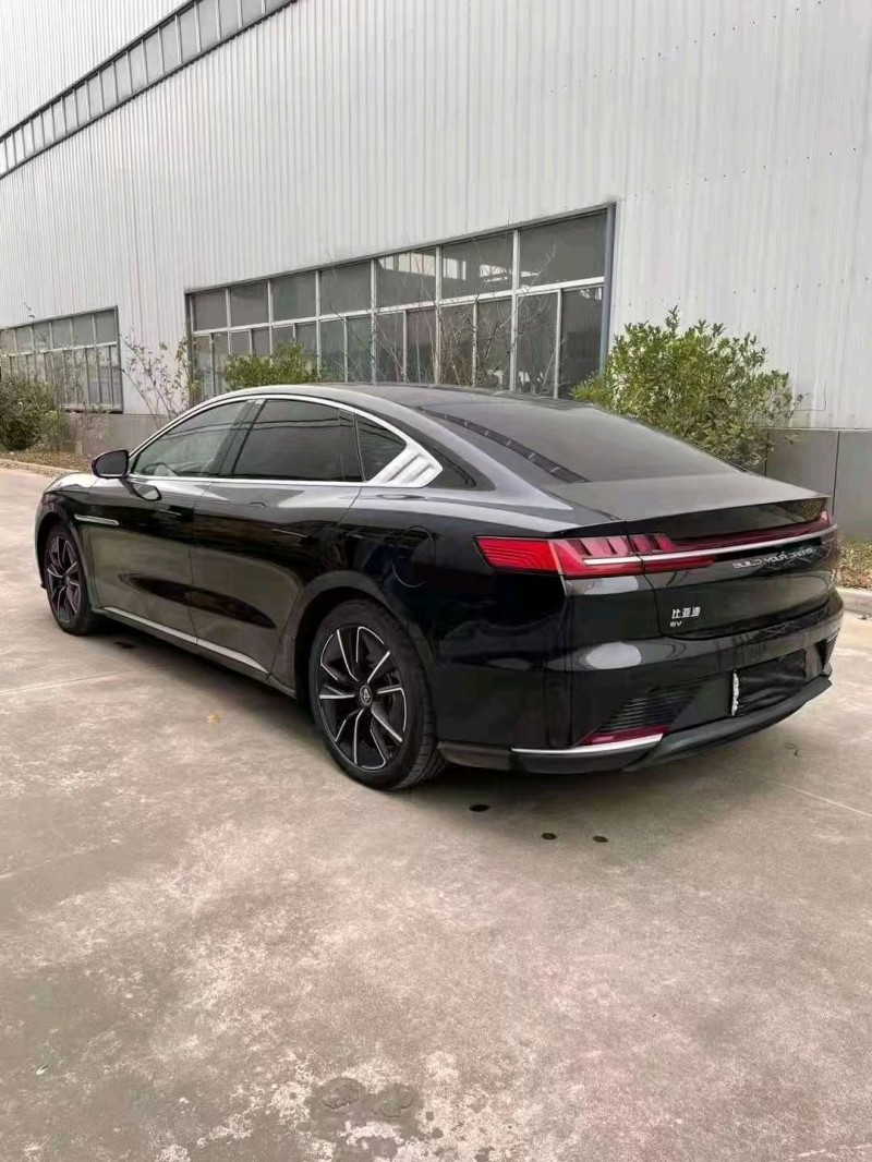 南通21年比亚迪汉DM7