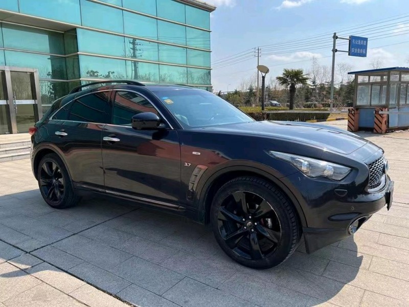 鹽城17年英菲尼迪QX702