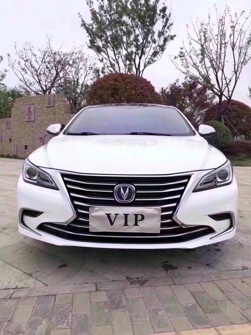 棗莊18年長安汽車睿騁CC1