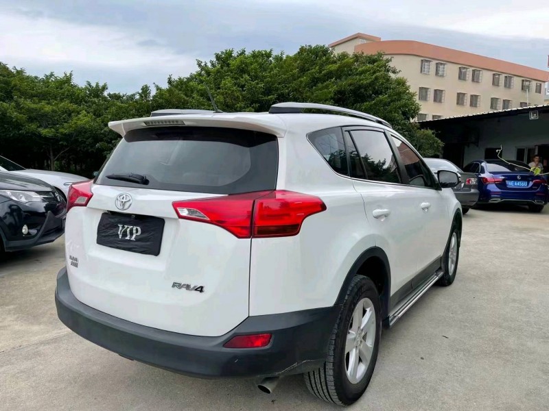 佛山14年豐田RAV4榮放7