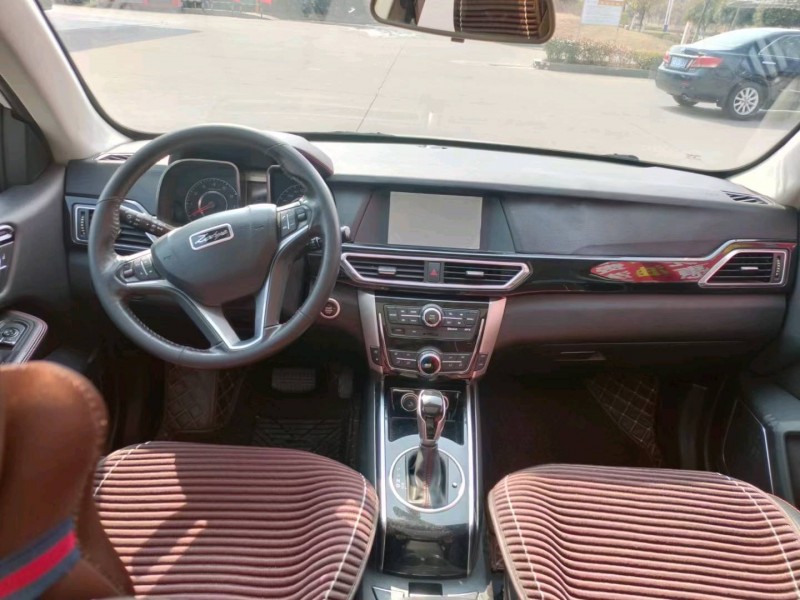 北京16年众泰大迈X58