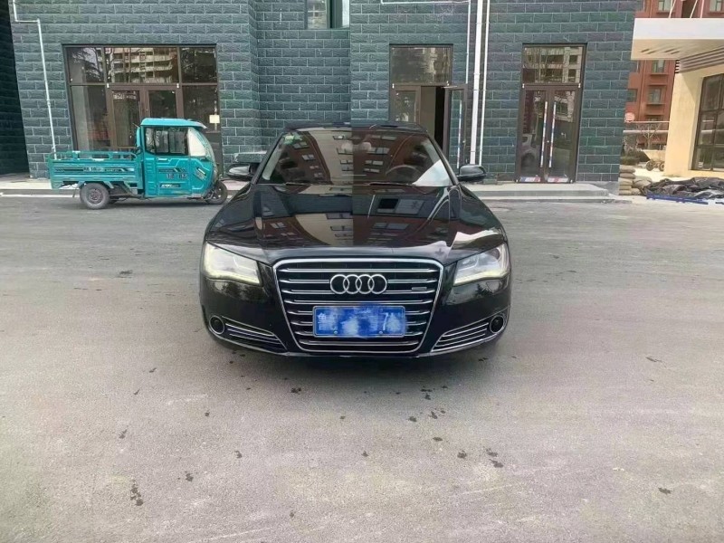 濟寧12年奧迪A8L1