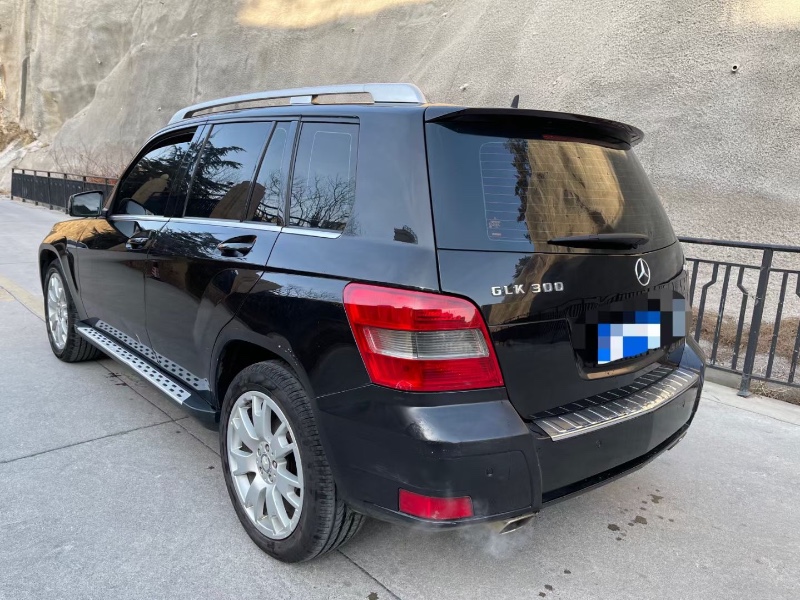 青岛12年奔驰GLK4