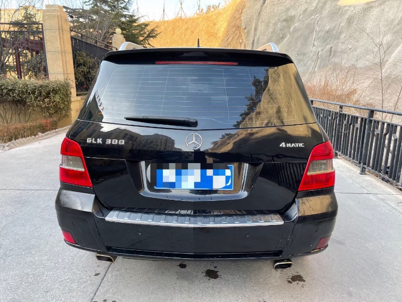 青岛12年奔驰GLK3