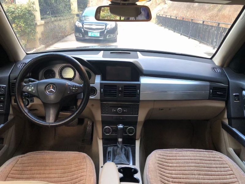 青岛12年奔驰GLK1