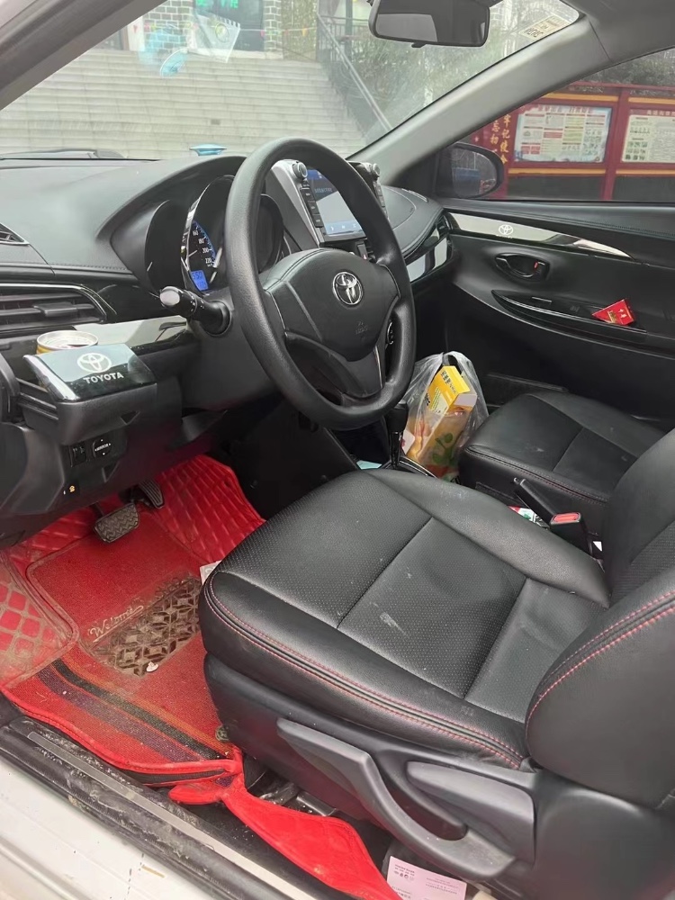 重慶16年豐田YARiS L 致炫8