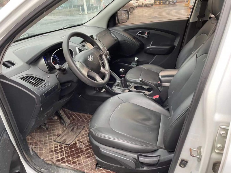 北京13年现代ix355