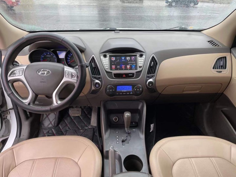 北京12年现代ix357