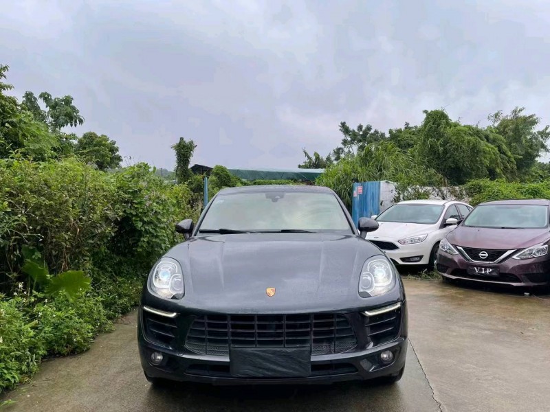佛山18年保時捷Macan1