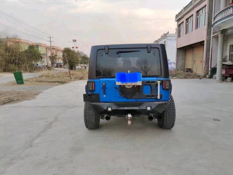 淮北16年Jeep牧馬人7