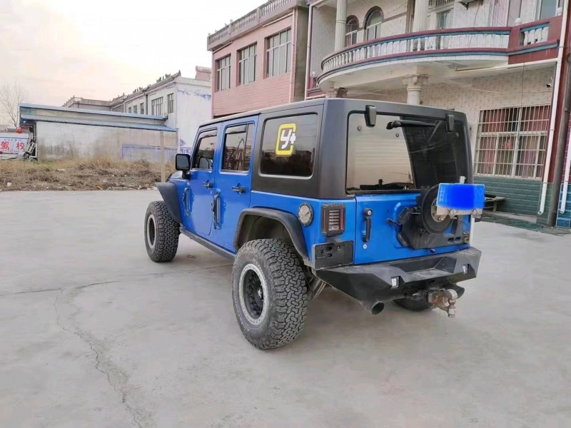 淮北16年Jeep牧馬人9