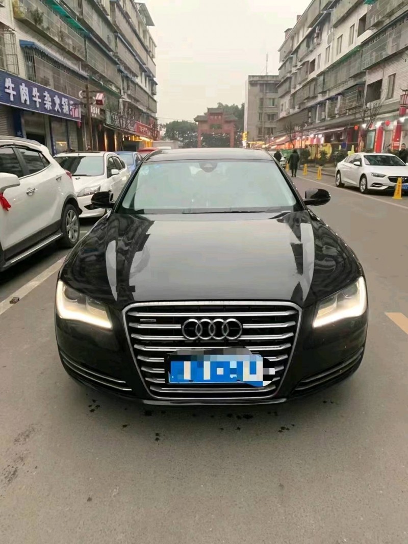 樂山11年奧迪A8L1