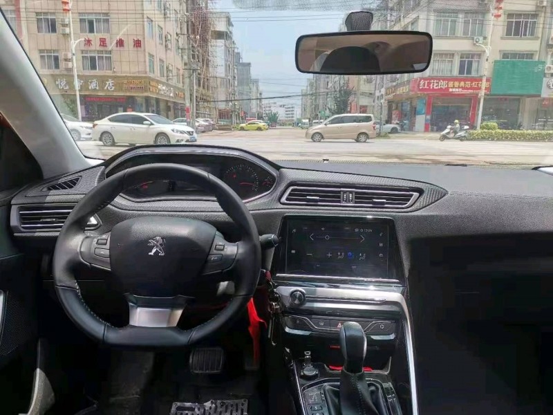 南寧19年標致3085