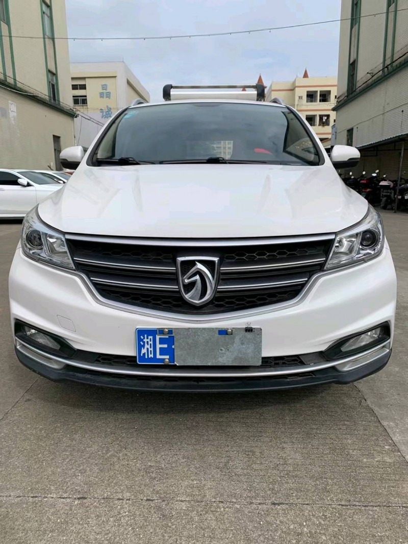 中山19年寶駿7301