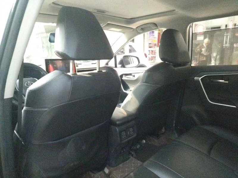 鄂州20年豐田RAV4榮放2