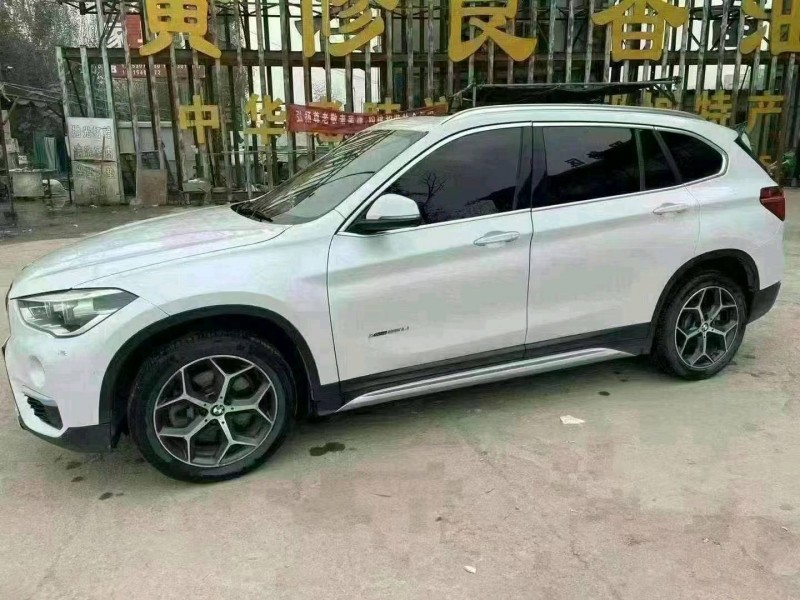 北京16年宝马X14