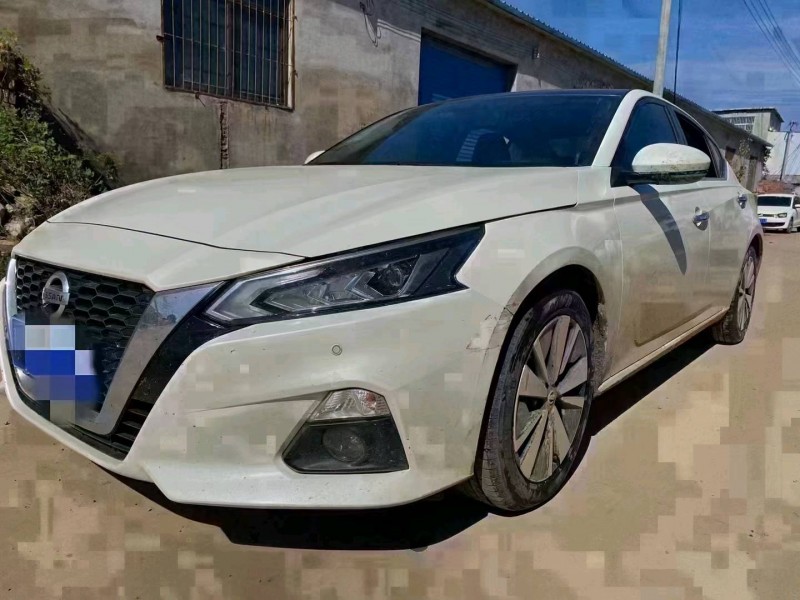 安陽21年日產天籟7