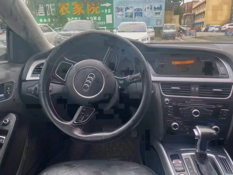 安陽16年奧迪A55