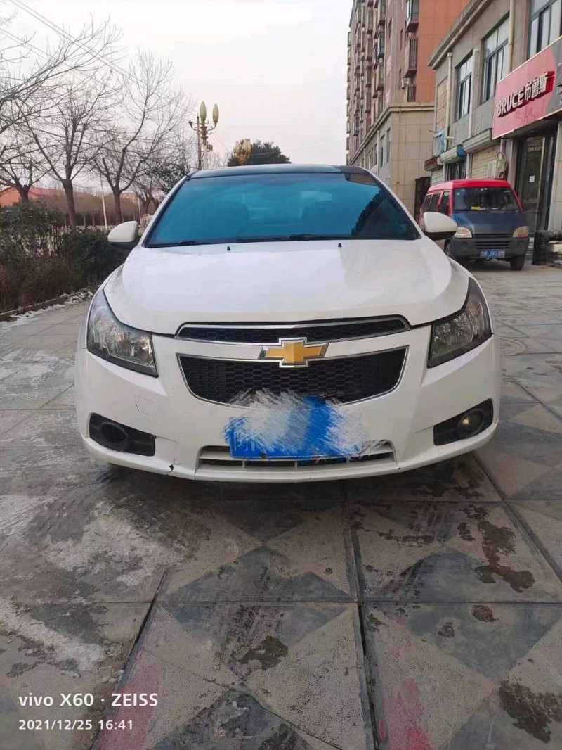濰坊13年雪佛蘭科魯茲1