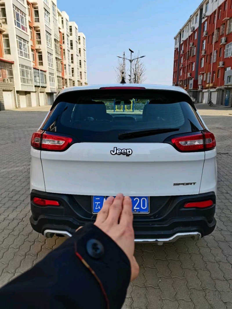 滄州16年Jeep自由光2