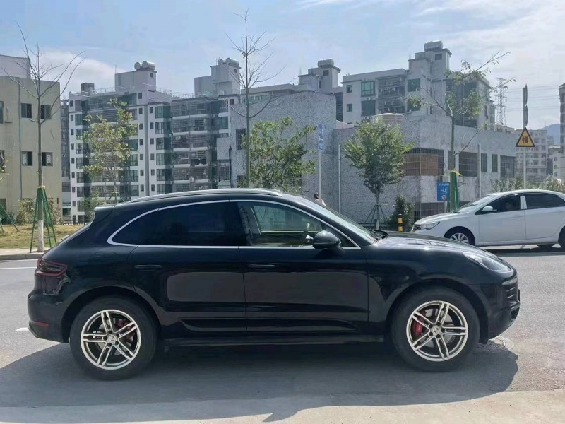 廣州15年保時捷Macan6