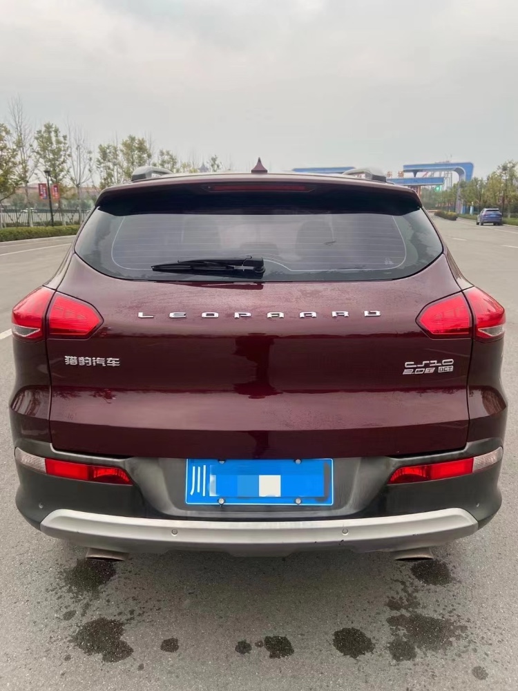 成都16年獵豹汽車CS102