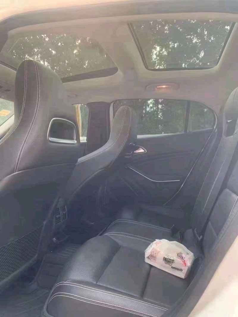 北京19年奔驰CLA6